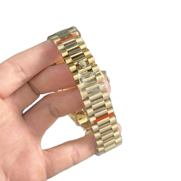 Day-Date 40mm Green Roman Yellow Gold 228238