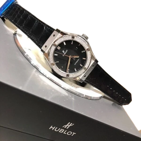 Classic Fusion Titanium Diamonds 42mm 542.NX.1171.LR.1104
