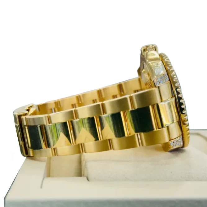 GMT-Master II 40mm Yellow Gold Pepsi Bezel Diamond Set Watch 116718LN