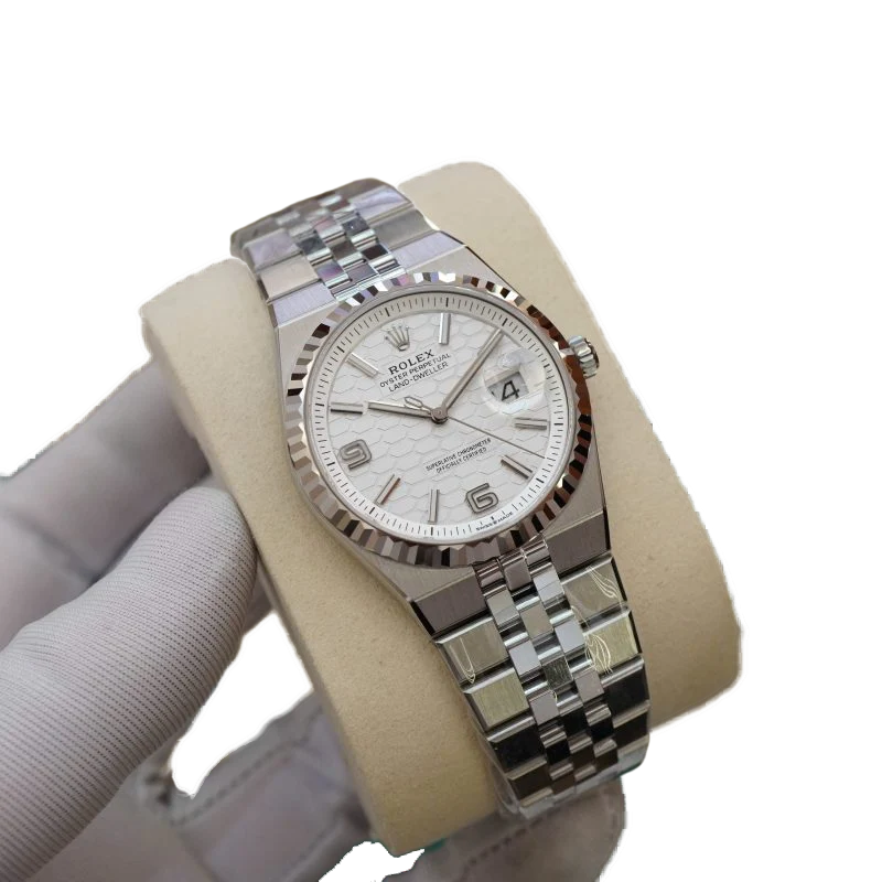 Land-Dweller 36 mm  Oystersteel White Gold M127334-0001