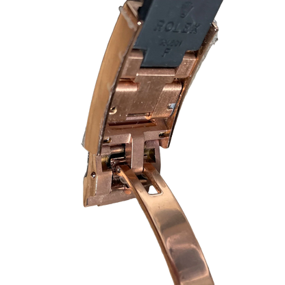 Daytona Cosmograph Everose gold Sundust Dial Diamond 40mm 126535TBR-0002