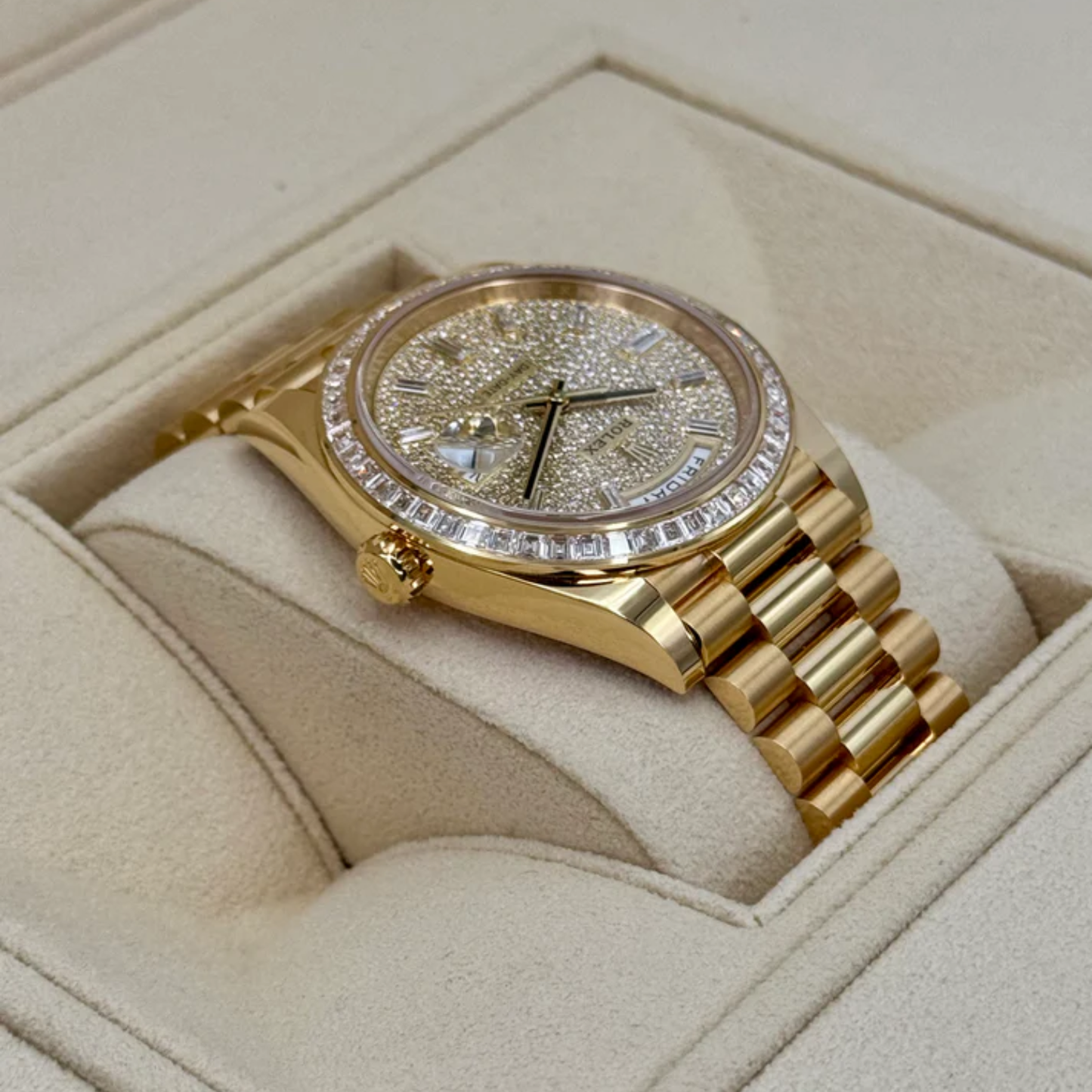 Day-Date 40mm 18K Yellow Gold Champagne Diamonds Dial 228398tbr-0036