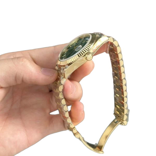 Day-Date 40mm Green Roman Yellow Gold 228238