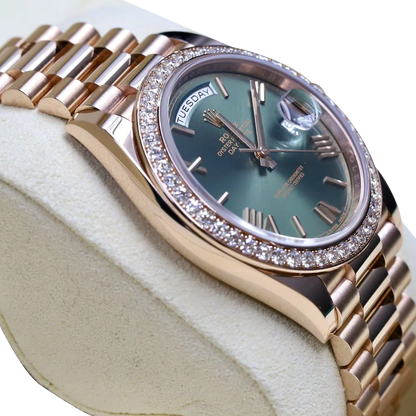 Day-Date President 40mm Everose Gold Olive Green Roman Dial Diamond Bezel - 228345RBR - New 2025