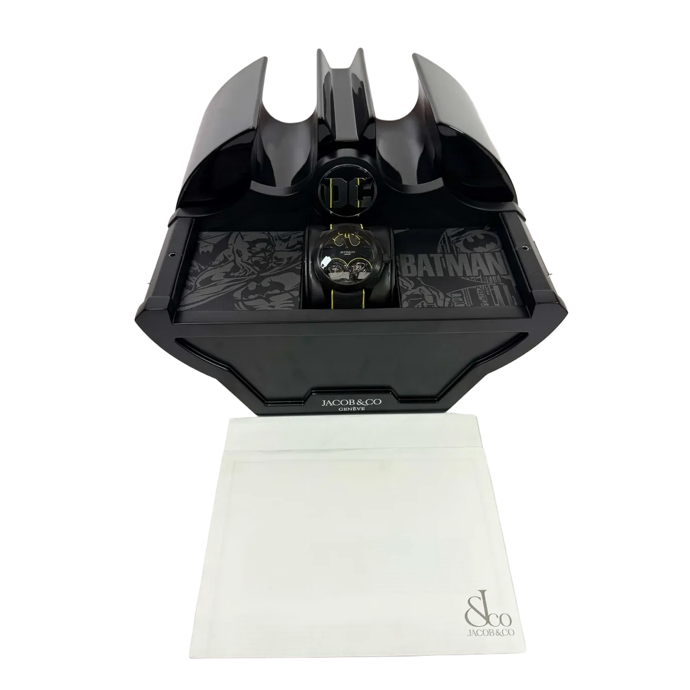 Gotham City 46mm Titanium DLC Sapphire Crystal DC100.21.AB.AB.A