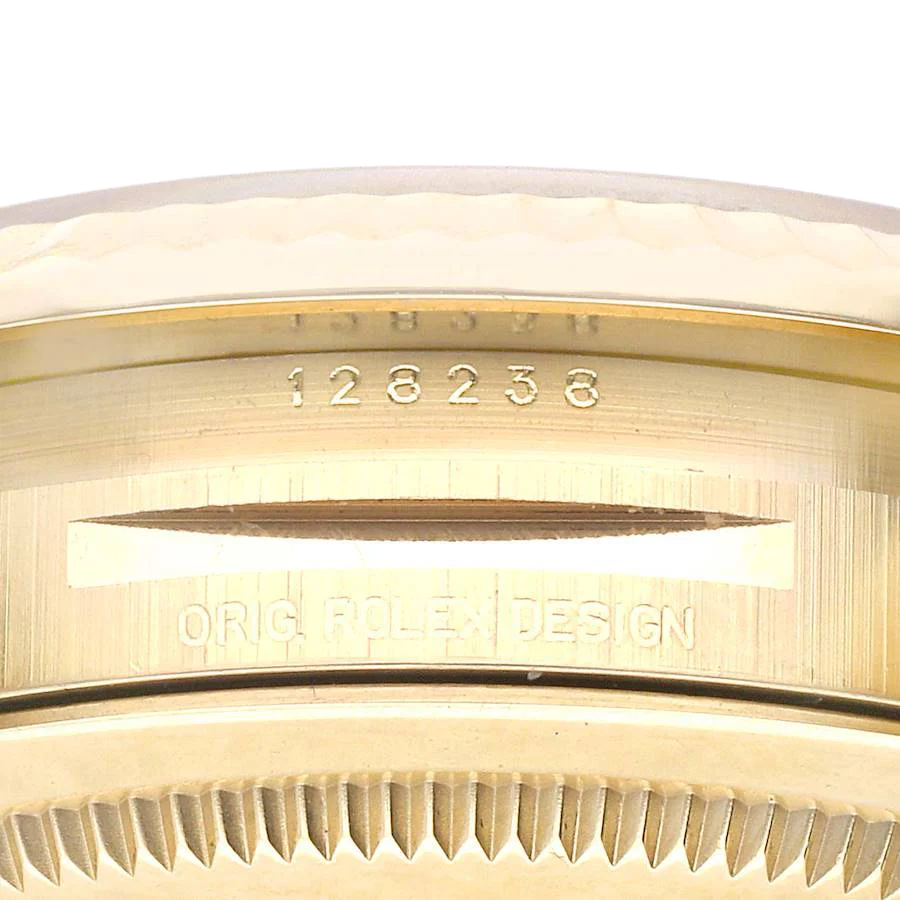 President Day-Date 36mm Yellow Gold Green Diamond Dial Mens Watch 128238