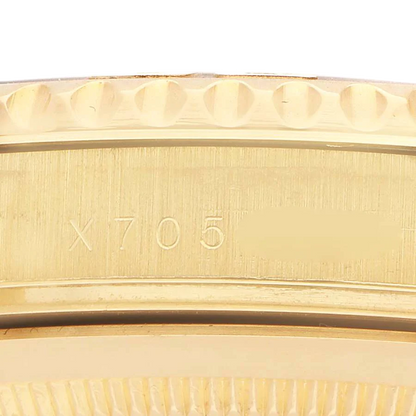 Yachtmaster 40mm Yellow Gold White Dial Mens Watch 16628