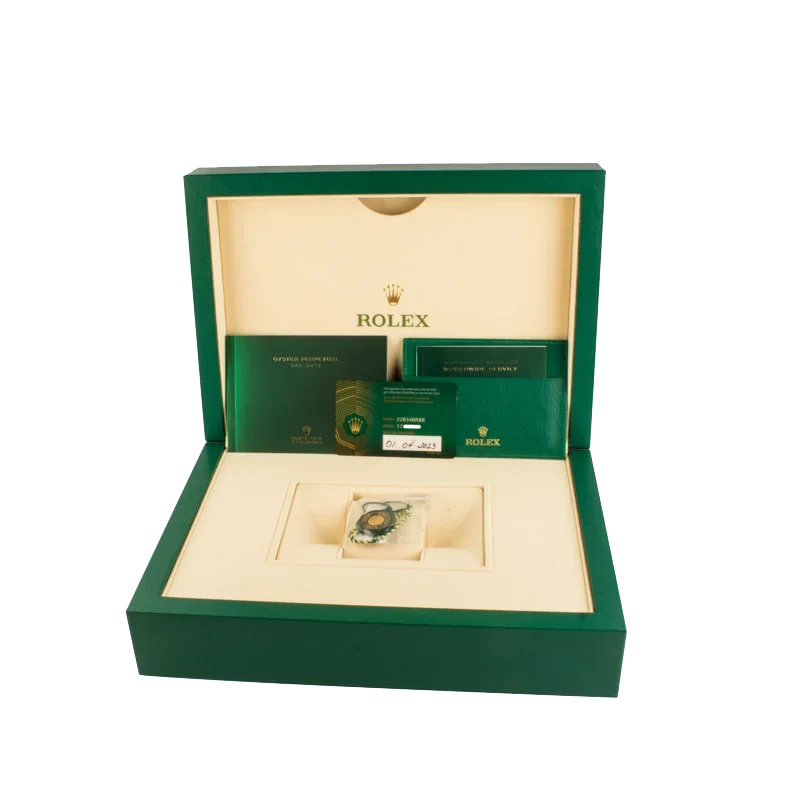 Day-Date 40 228348RBR Yellow Gold Diamond Bezel Champagne Roman Dial